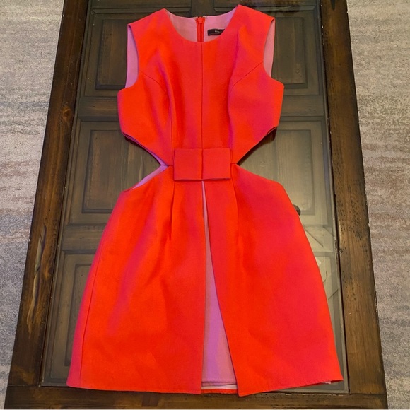 BCBGMaxAzria Cutout Bow Colorblock Dress - Picture 3 of 13